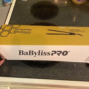 Babyliss flat iron